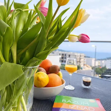 Luxury 2 Bedroom With Sea View Makarska
