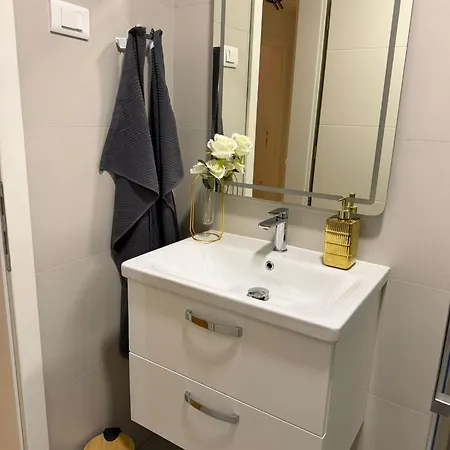 Luxury 2 Bedroom With Sea View Makarska