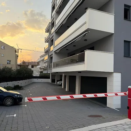 Luxury 2 Bedroom With Sea View * Makarska